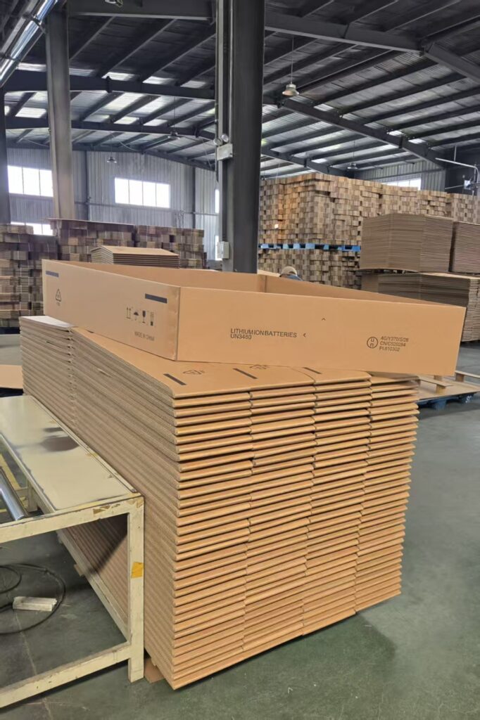 heavy duty automotive battery carton